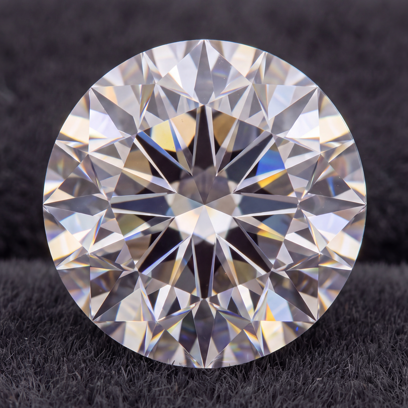 Stone A — round brilliant diamond